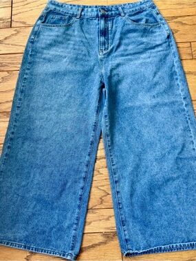 Cider Light Blue Wide-Leg Denim Jeans